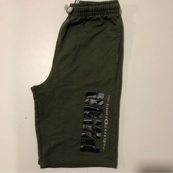 Puma Sweat Shorts Junior’s Size XL Green Color - Picture 8 of 9